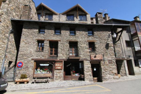 Гостиница Apartaments Casa Vella Popaire  Сольдеу